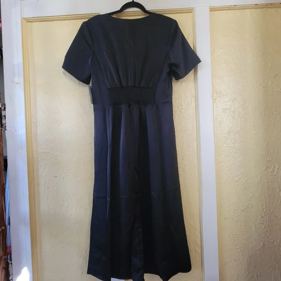 MELLODAY Crystal Button Satin Midi Dress - Picture 5 of 8